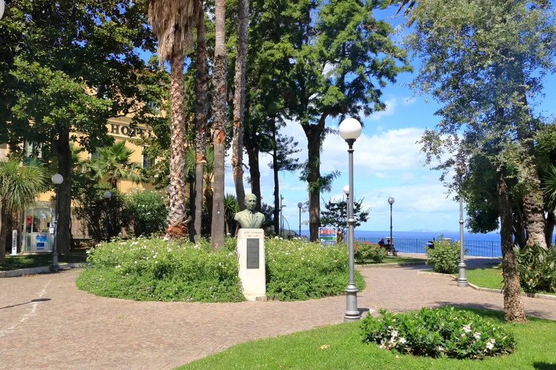 Public Gardens